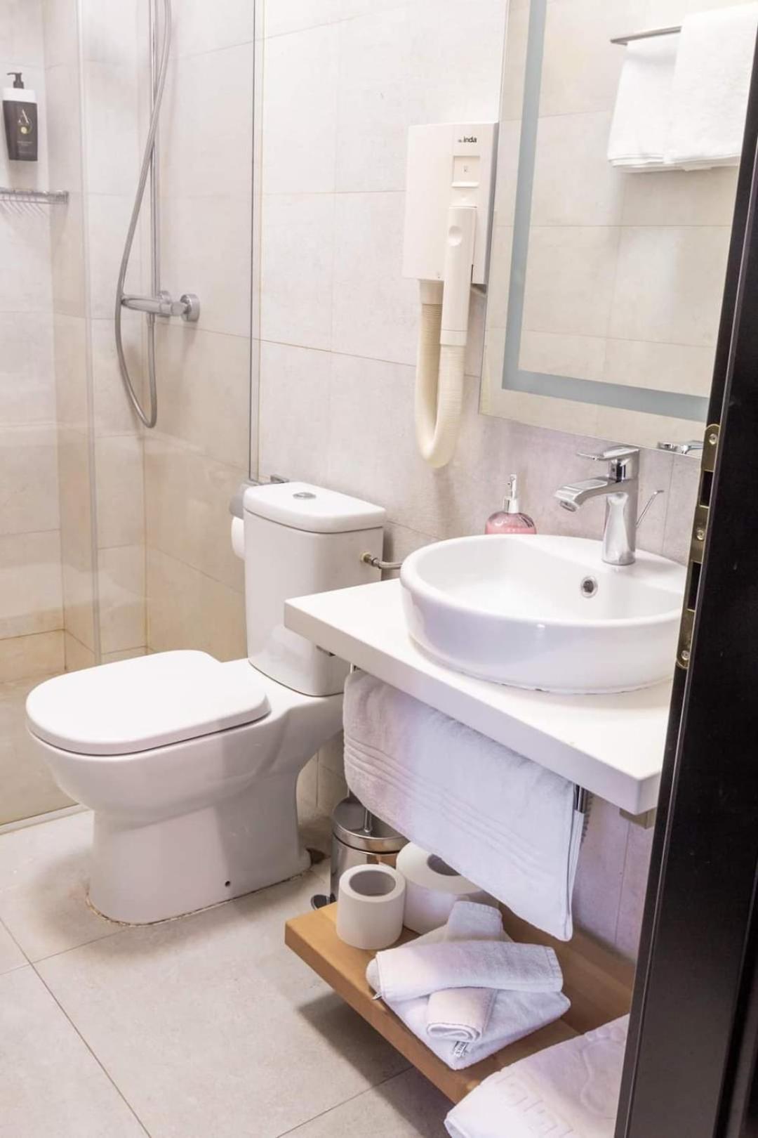 Hotel Balkan Centar Bijeljina Ngoại thất bức ảnh