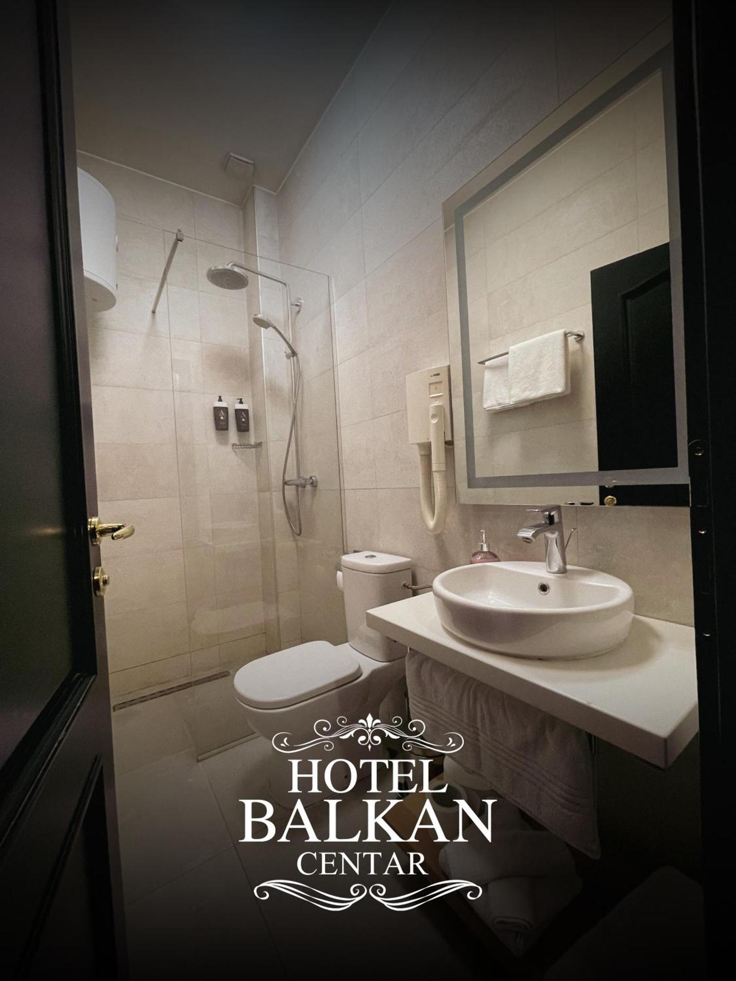Hotel Balkan Centar Bijeljina Ngoại thất bức ảnh