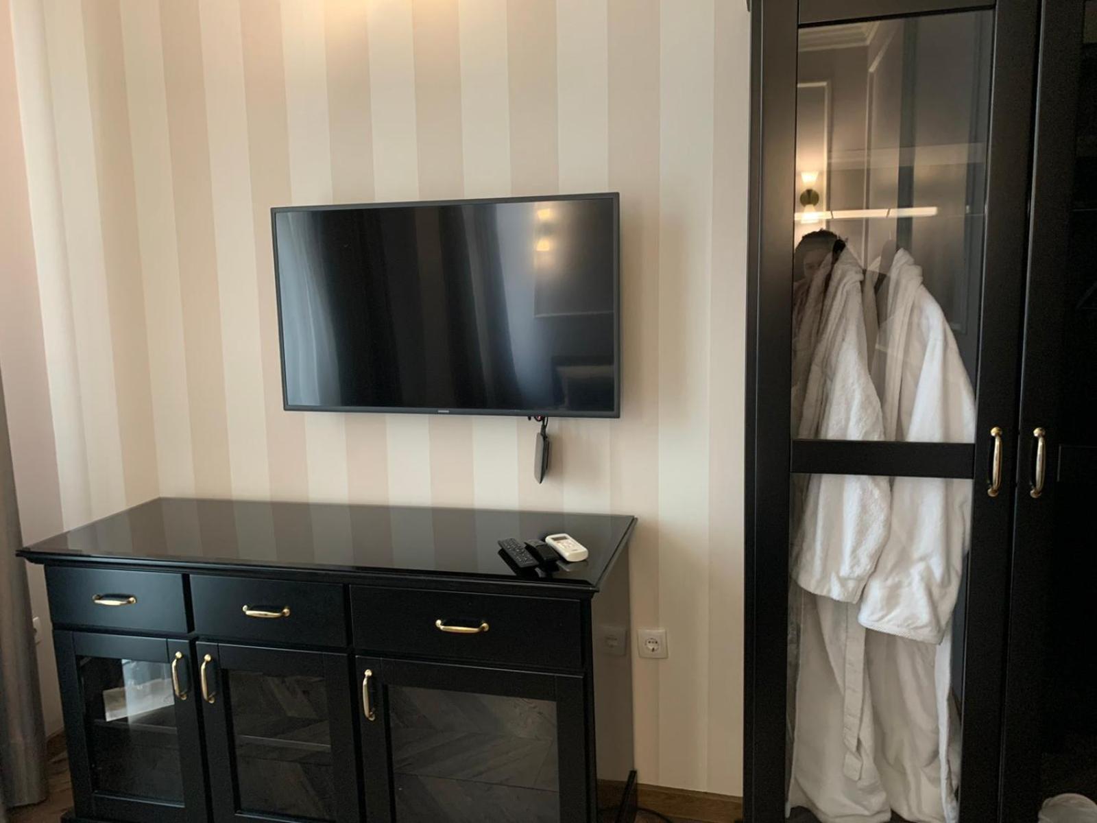 Hotel Balkan Centar Bijeljina Ngoại thất bức ảnh